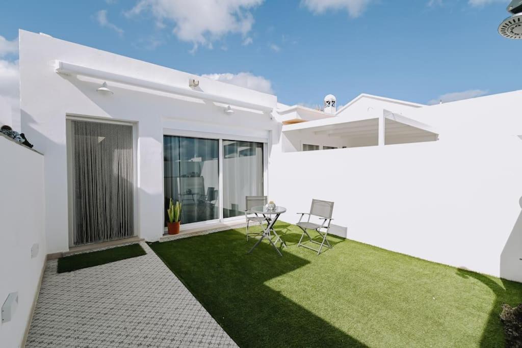 شقة Garden House, Playa Honda أرّاثيفي المظهر الخارجي الصورة